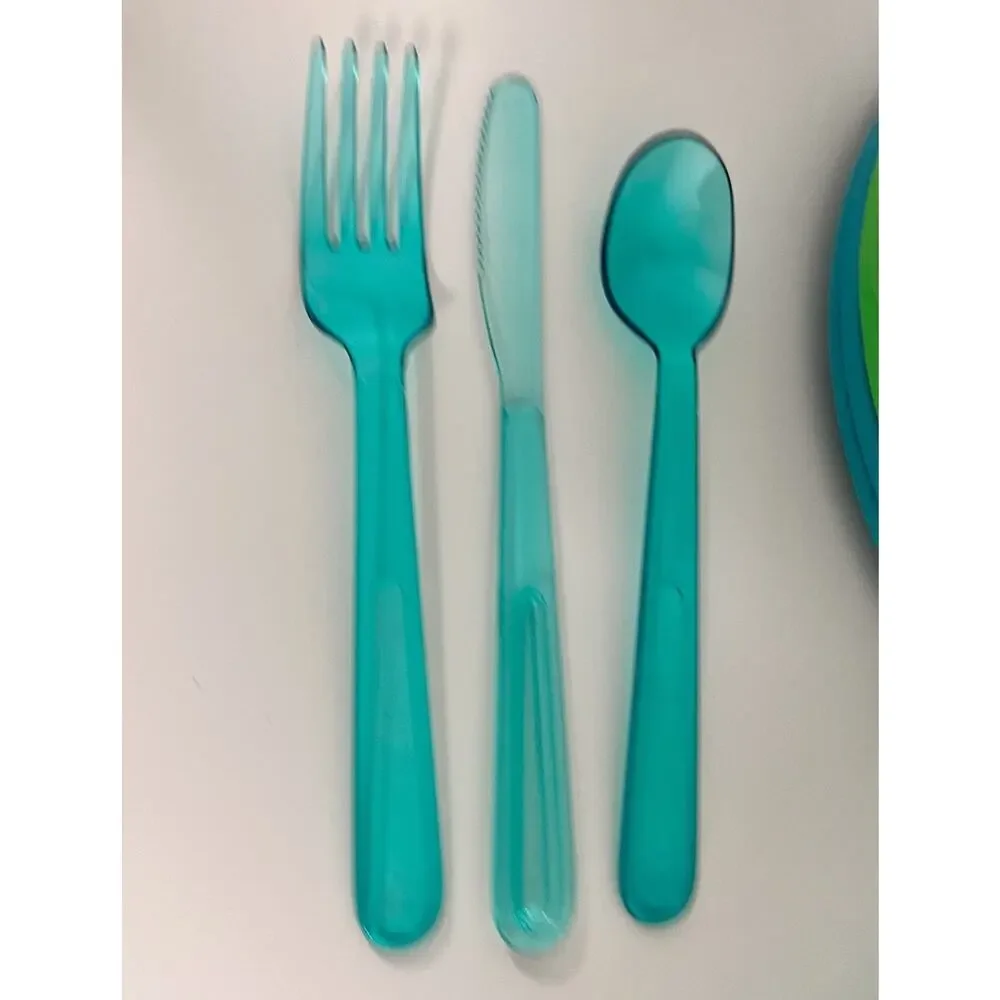 Pampered Chef 10” Outdoor Party Plate Set of 6 + Flatware‎ Picnic Cookout BBQ